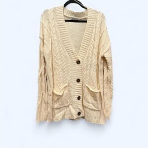 Arizona Jean Company Cream Cable Knit Cardigan
